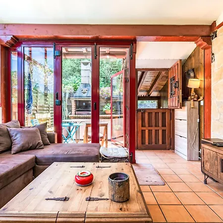 Arrounz By Interhome *